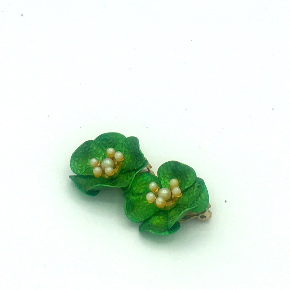 Green Flower Vintage Clip On Earrings